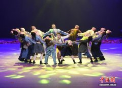 2025年重庆市中小学学生艺术活动月现场集中展演举行